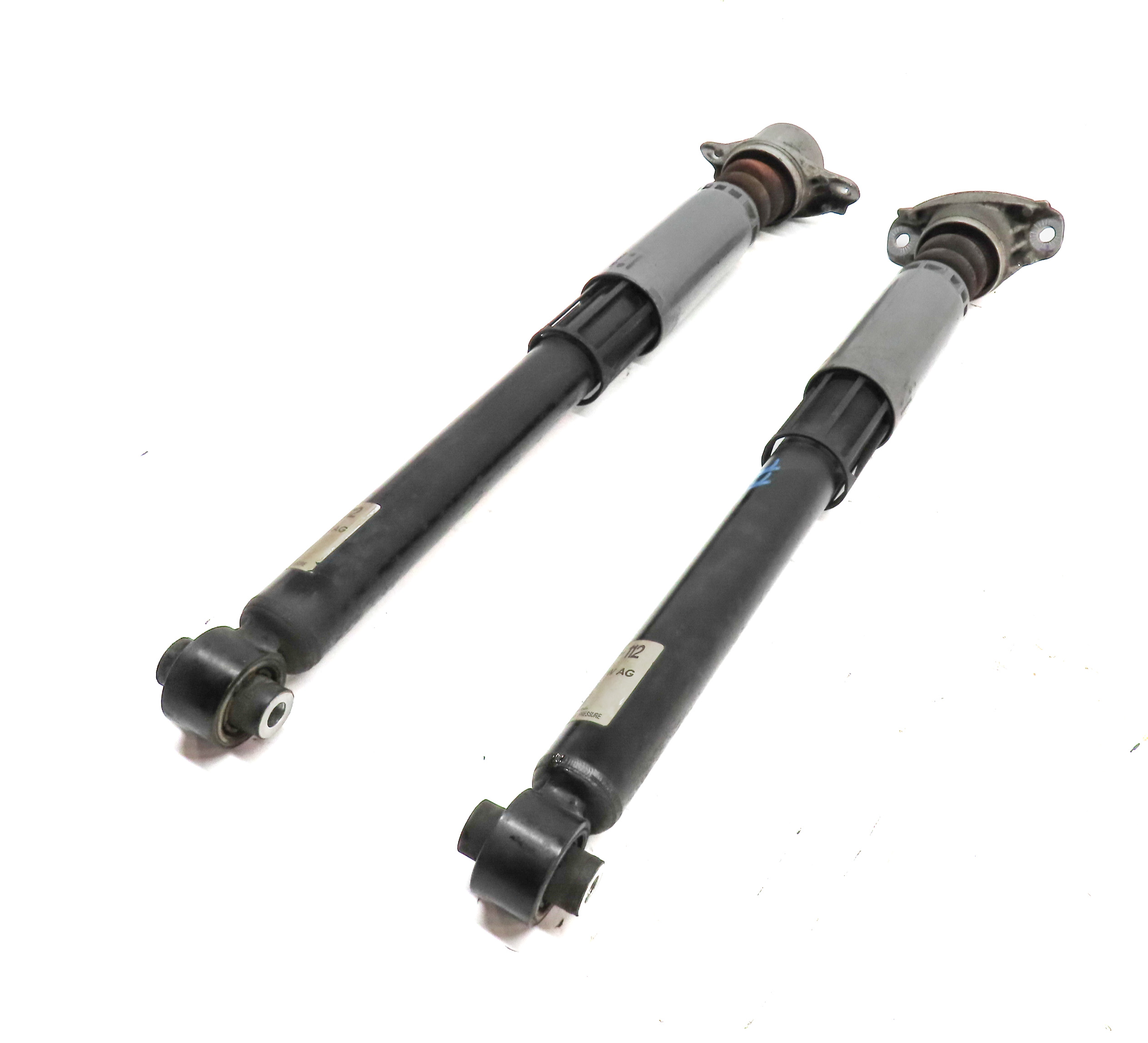 2017 AUDI A3 (8V) AWD REAR LEFT & RIGHT STANDARD SUSPENSION SHOCK STRUT SET/2 — exact item pictured